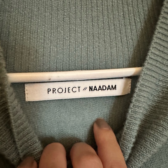 Project Naadam 100% Cashmere Light Blue Sweater size medium - Picture 4 of 8